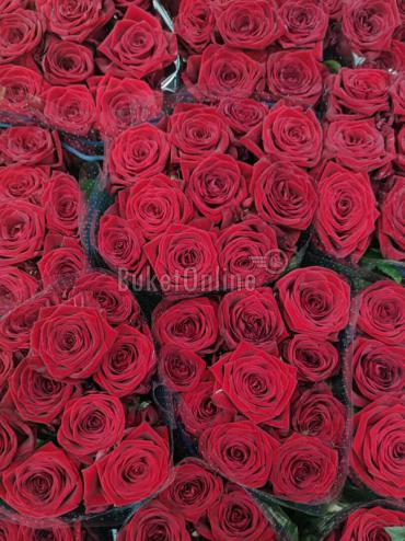 Цветы с доставкой Розы с выбором цвета