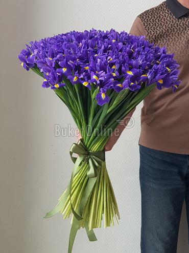 Цветы с доставкой Букет из 151 Ириса