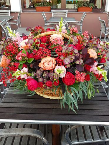 Букет цветов Ришелье - корзина цветов