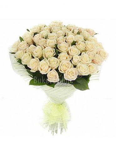 Купить с доставкой Белые розы 51 цветок