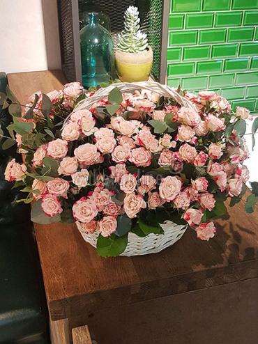 Букет цветов Корзина ''Нежный каприз''