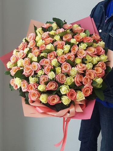 Цветы -  Шикарный букет роз премиум