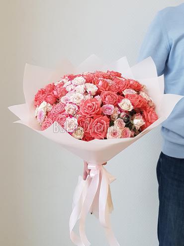 Цветы с доставкой 29 кустовых роз