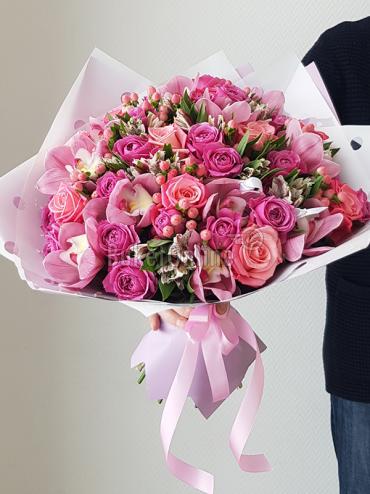 Букет цветов Букет из роз и орхидеи