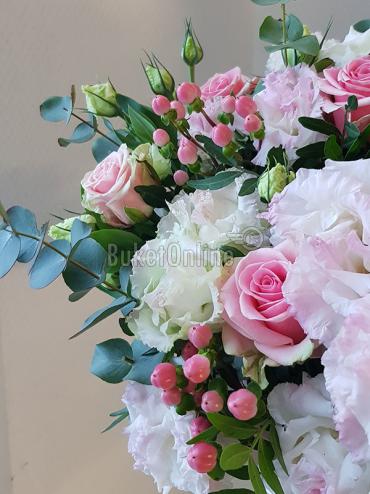 Цветы с доставкой Корзина цветов - ''Предложение''