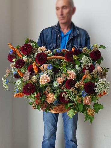 Букет цветов Корзина для мужчины