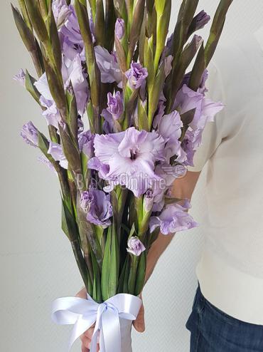 Цветы -  Гладиолусы - букет цветов