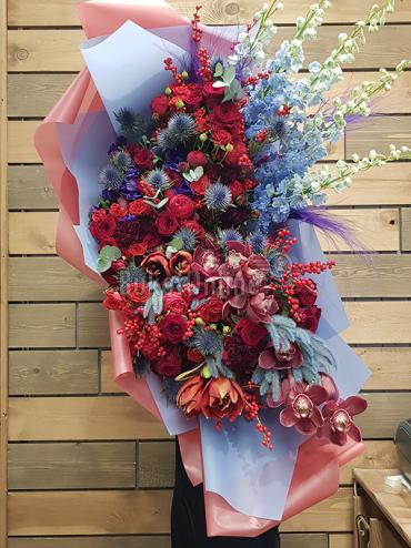 Цветы с доставкой Премиум букет от BuketOnline