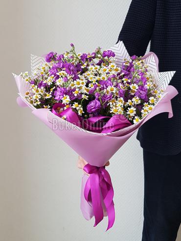 Букет цветов Ромашка с кустовой маттиолой