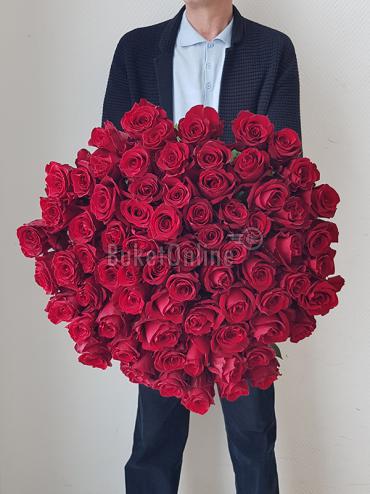 Доставка курьером Эквадорские розы 75 шт