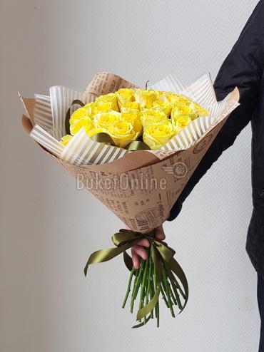 Цветы -  25 жёлтых роз