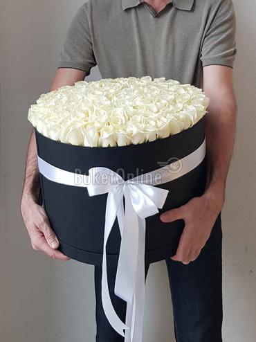 Букет цветов Шляпная коробка со 101 розой