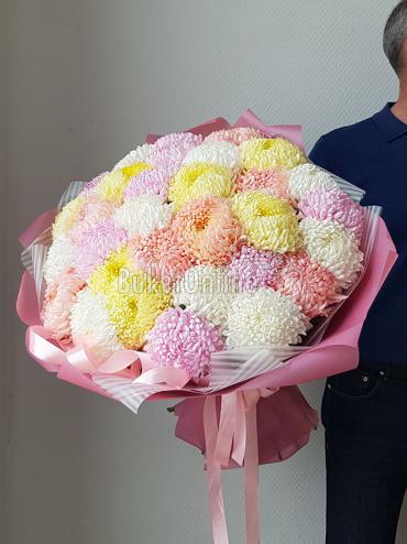 Букет цветов Шикарный букет хризантем