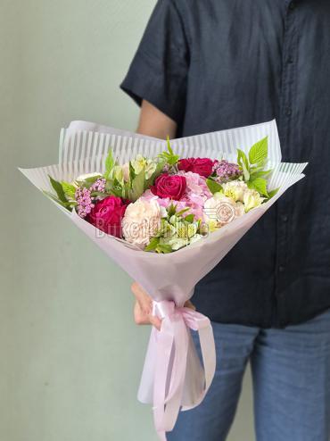 Цветы с доставкой Букет цветов ''Яркий день''