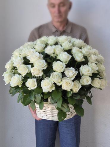 Букет цветов Корзина со 101 розой